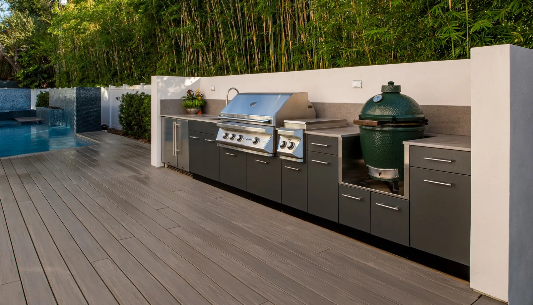 img - Outdoor Kitchens — 3